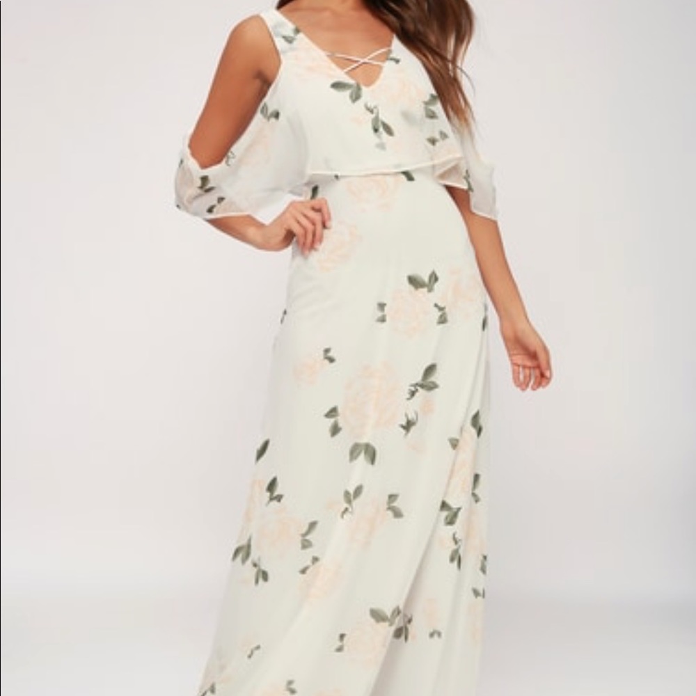 Lulu’s The Very Thought of You Floral Maxi Dress
